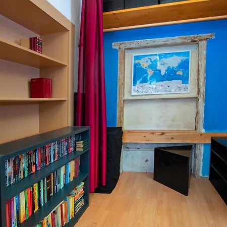 The Book Nest *