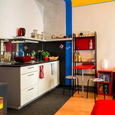 The Book Nest Apartman Ljubljana